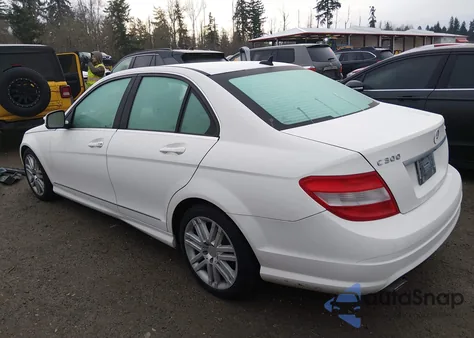 2009 Mercedes-Benz C 300 Sport 4Matic из США, поврежденный, VIN WDDGF81XX9F249218